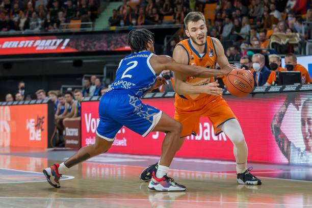 所采用的战 所采用的战