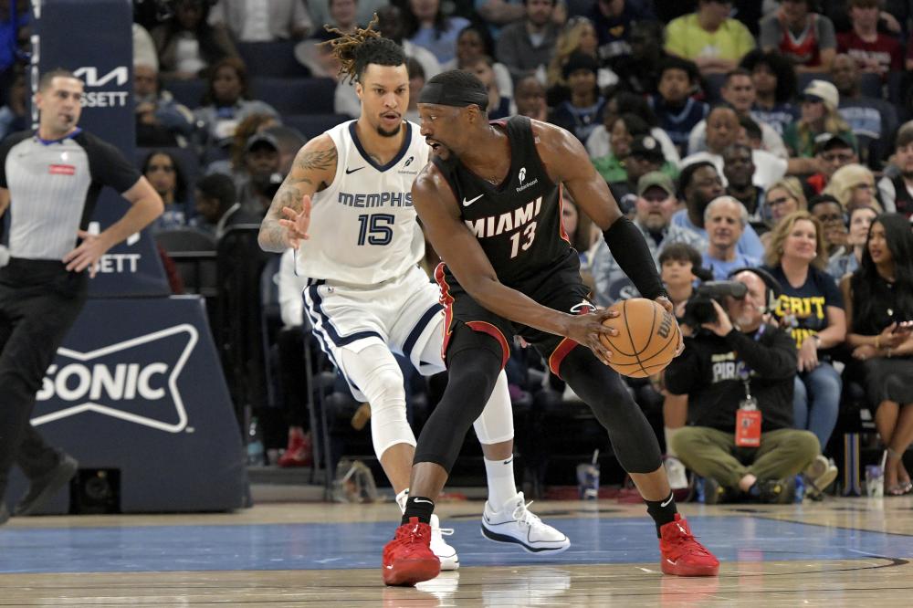 下实现逆转 下实现逆转