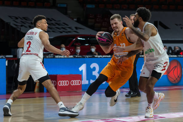 高超的球员 高超的球员